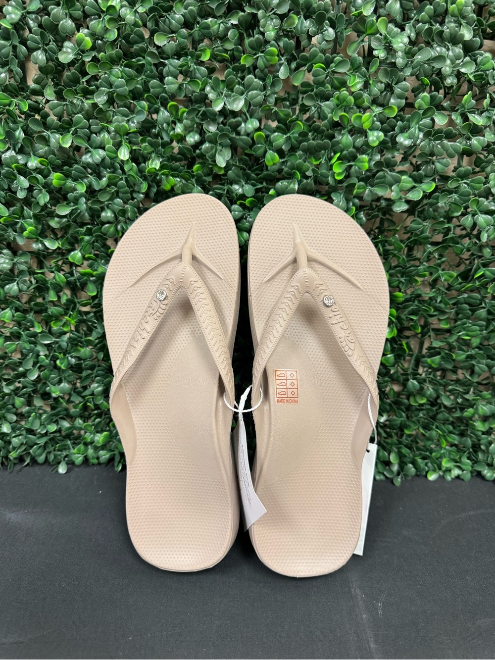 Archies Crystal Arch Support Flip Flops - Women’s 9